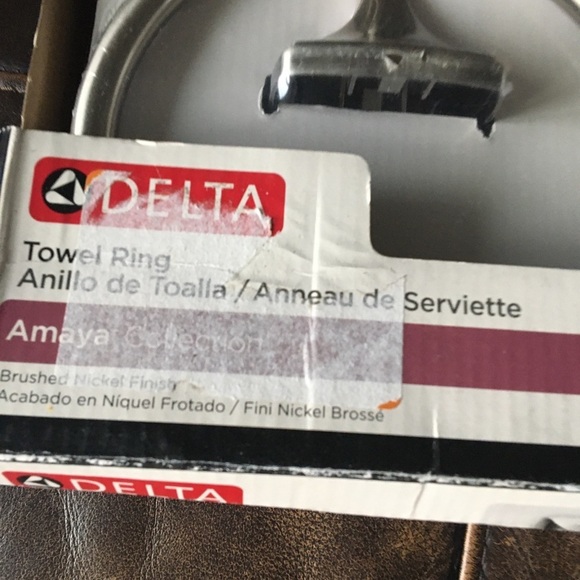 Delta Amaya Towel Ring in SpotShield Brushed Nickel - Picture 4 of 6